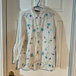 Ladies size 16 Linen Blend Addition Elle Embroidered Blouse
